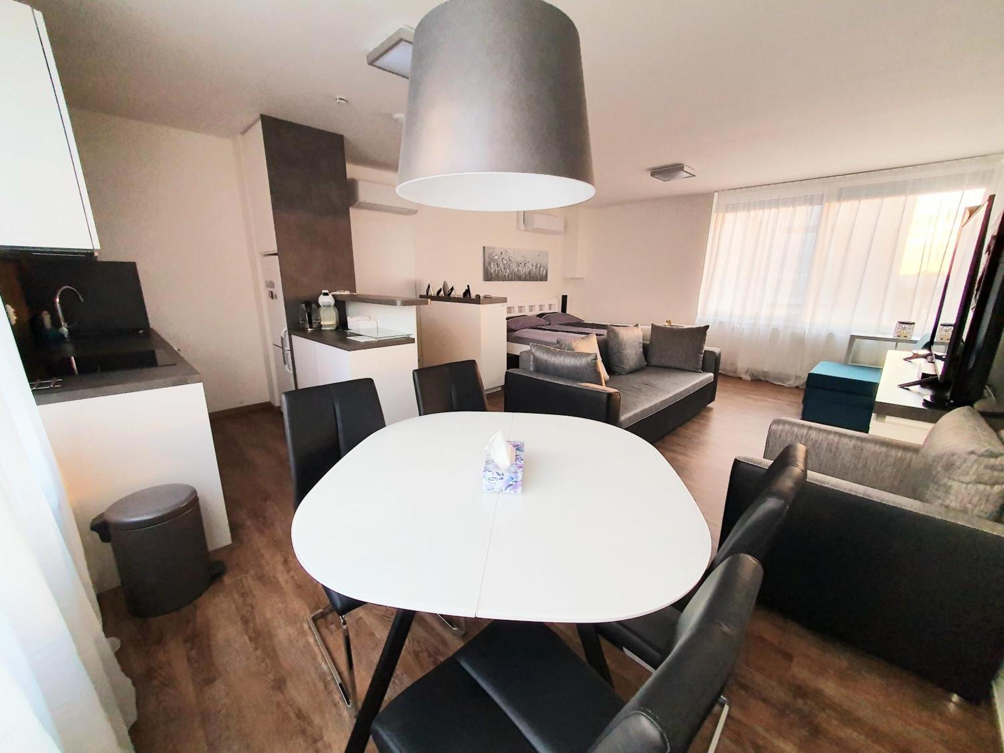 פראג G Support Apartment חדר תמונה